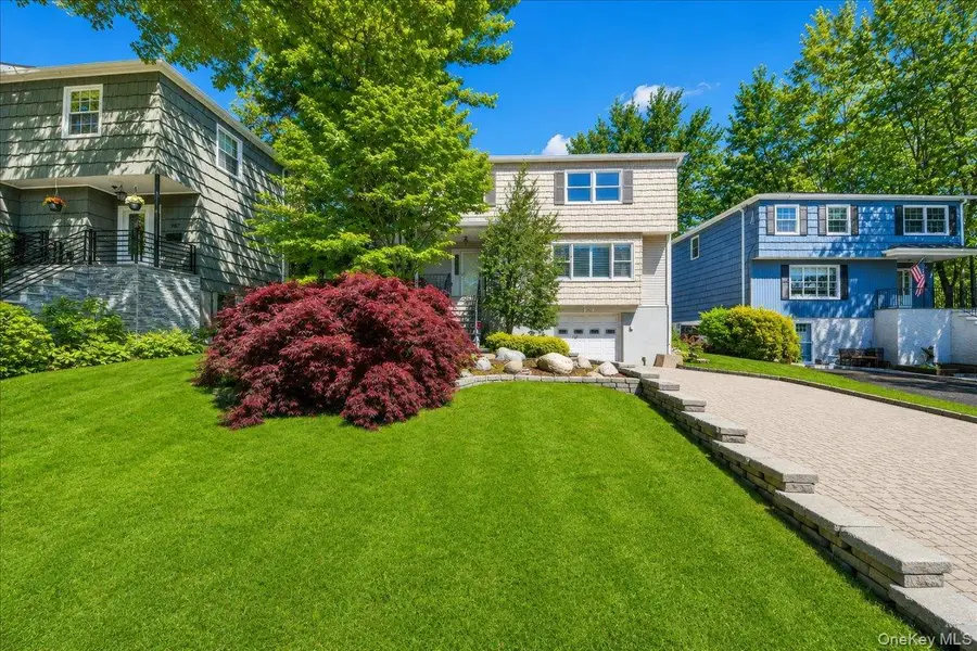 983 Palmer Avenue, Mamaroneck, NY 10543 - #2