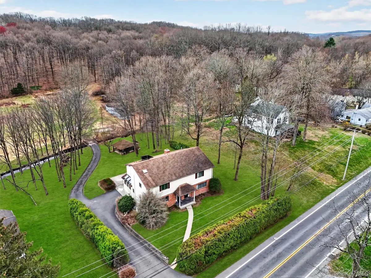 196 Vineyard Avenue, Highland, NY 12528 - #1