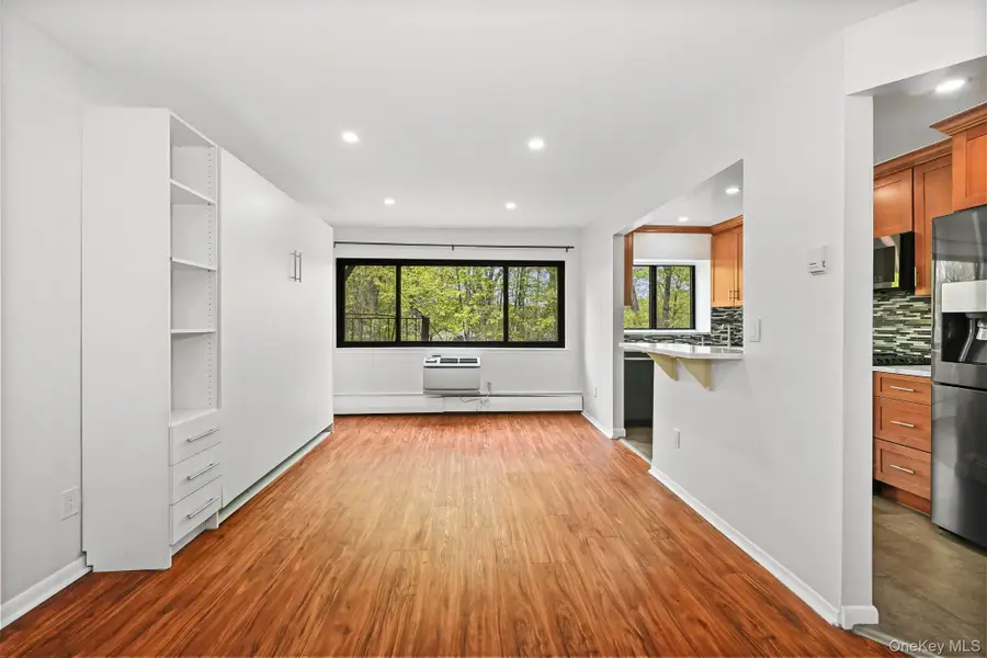 2221 Palmer Avenue #3R, New Rochelle, NY 10801 - #3