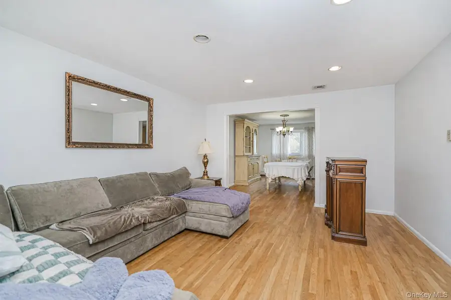 36 Ashwood Court, Staten Island, NY 10308 - #3