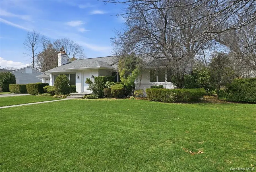 41 Highfield Lane, East Hills, NY 11577 - #3