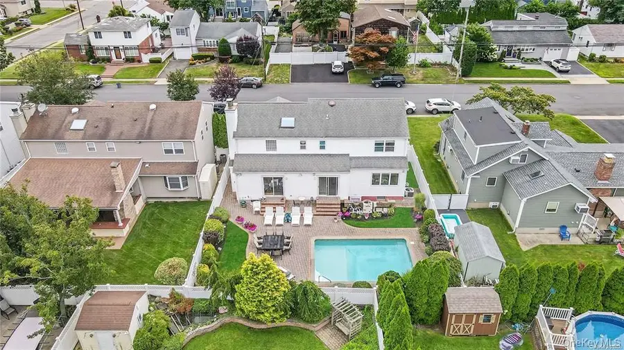 132 Atlantic Avenue, Massapequa Park, NY 11762 - #2