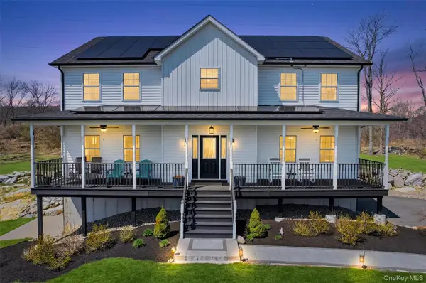 26 Curtin Lane, Marlboro, NY 12542