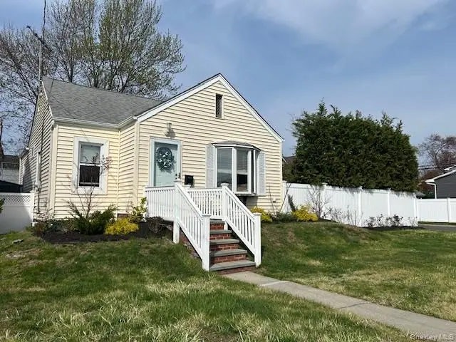 2984 Grand Boulevard, Baldwin, NY 11510 - #2