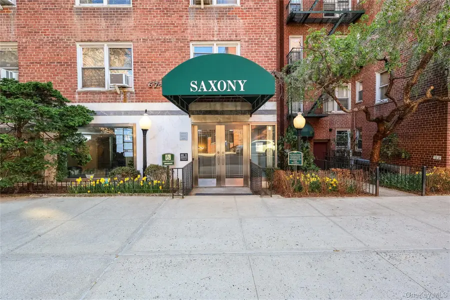 67-40 Booth Street #4O, Forest Hills, NY 11375 - #2