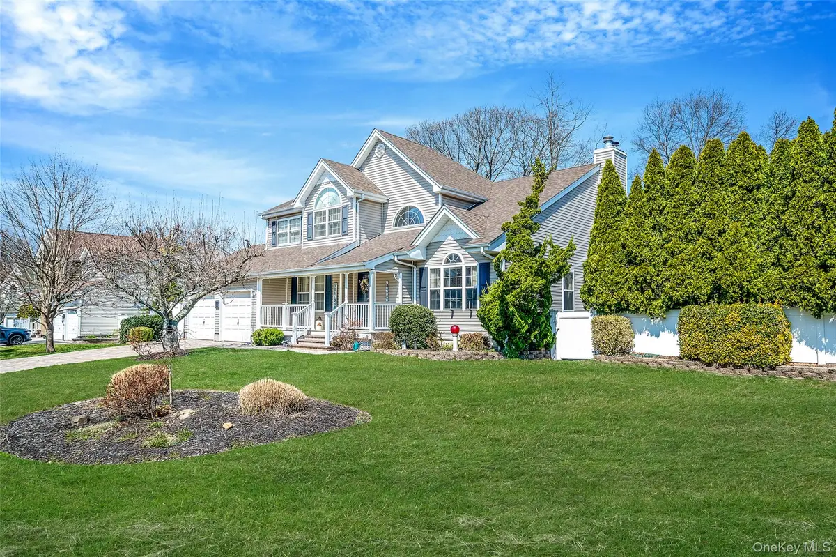 1 Ivy Court, Centereach, NY 11720 - #1