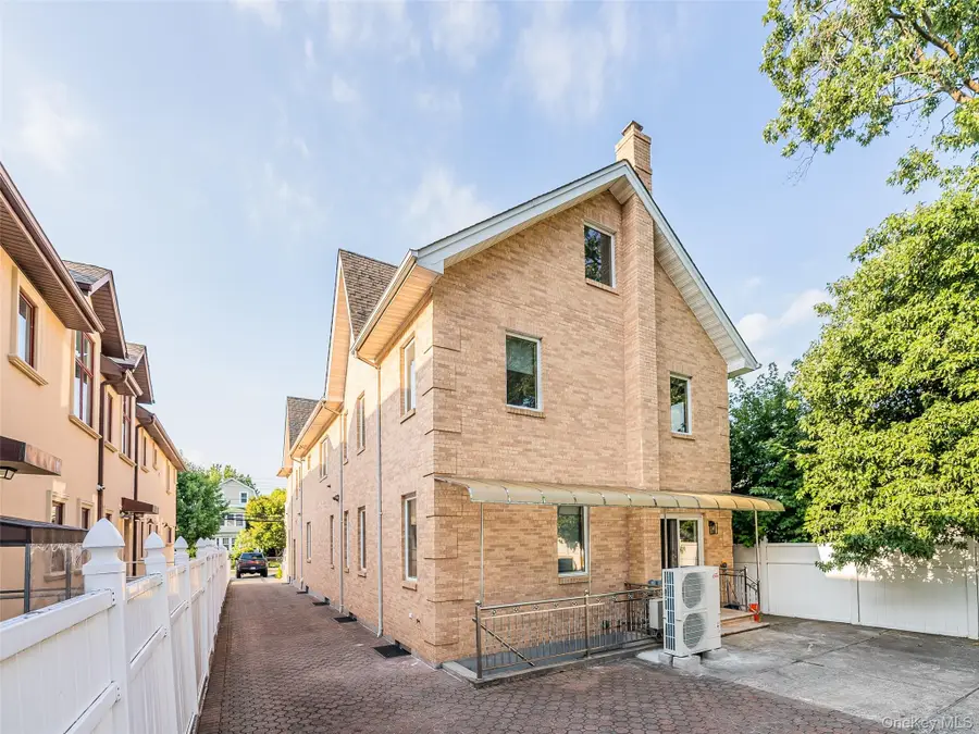 213-58 35th Avenue, Bayside, NY 11361 - #3