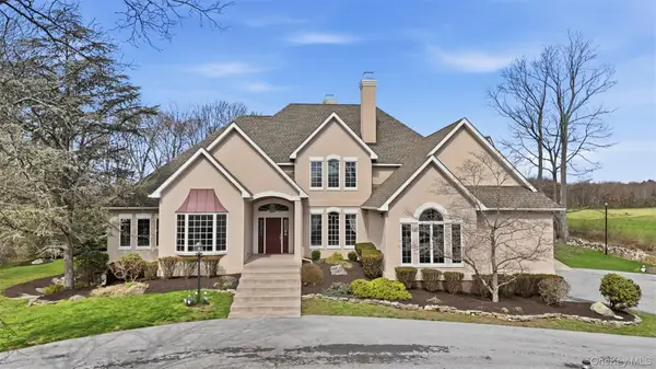 17 Forrest Way, Poughkeepsie, NY 12603