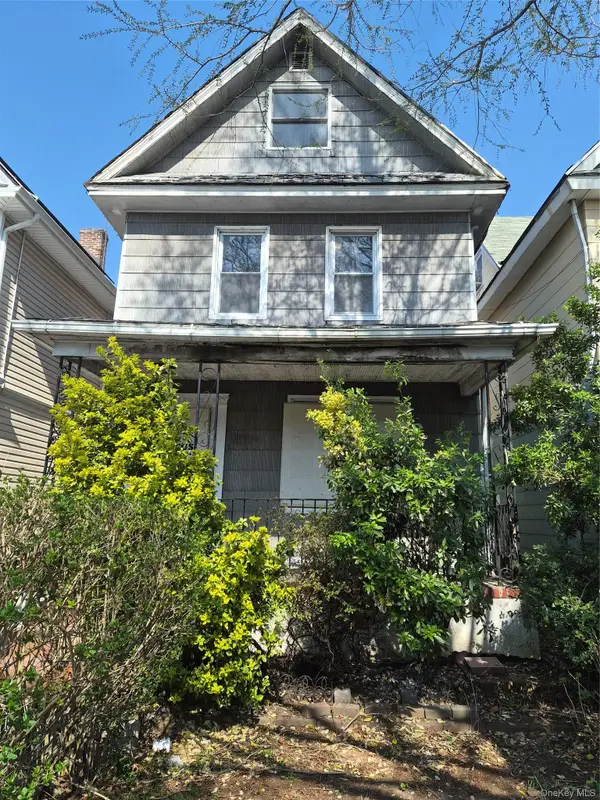 9119 110th Street, Richmond Hill, NY 11418