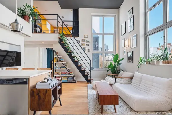 96 Woodpoint Road #3A, Brooklyn, NY 11211