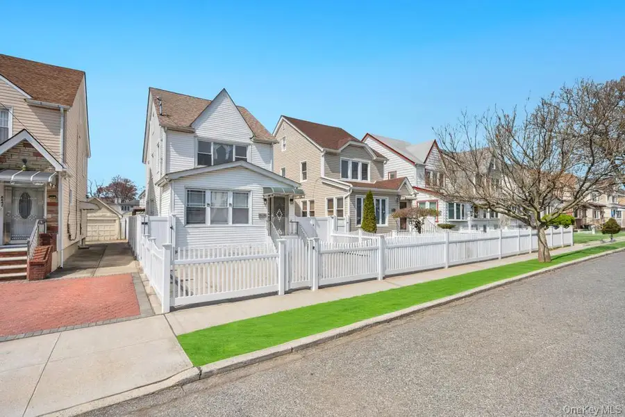 8638 232nd Street, Queens Village, NY 11427 - #3