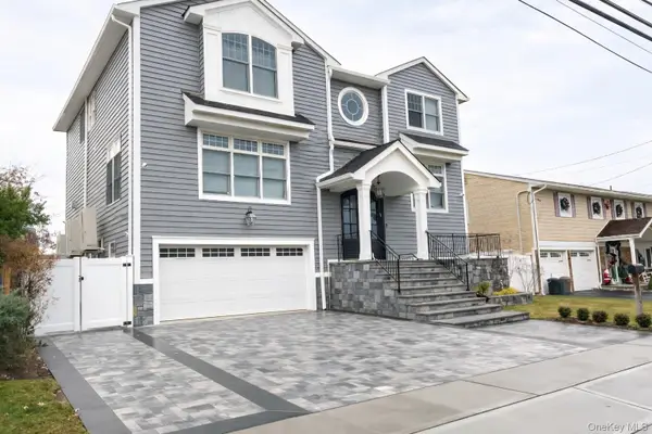 3810 Greentree Drive, Oceanside, NY 11572