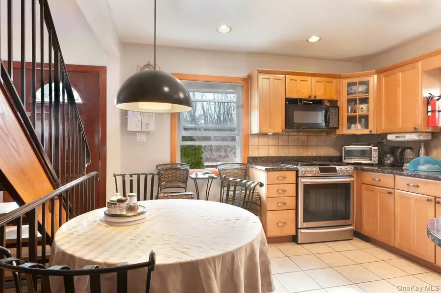 16475 Underhill Avenue, Fresh Meadows, NY 11365 - #2