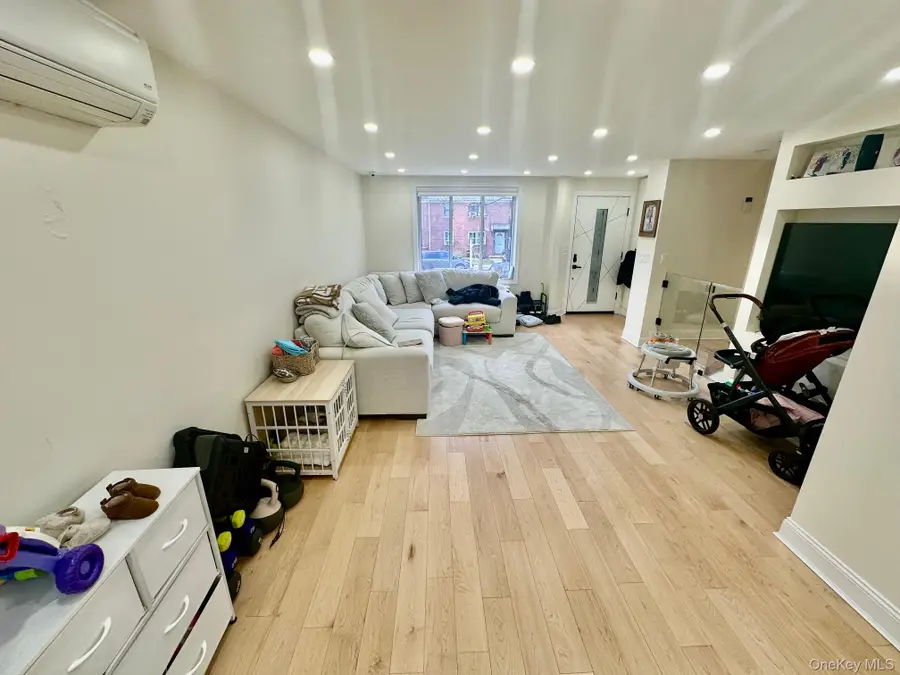 13762 70th Road, Flushing, NY 11367 - #3