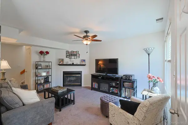 2820 Whispering Hills, Chester, NY 10918