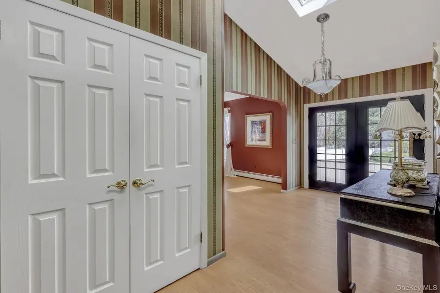 17 Brookline Way, New City, NY 10956 - #3