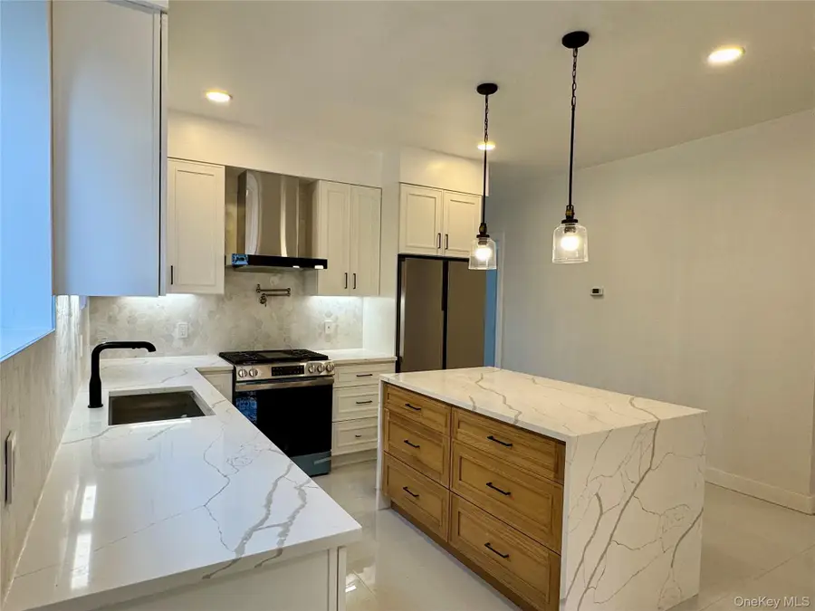 5012 194th Street, Fresh Meadows, NY 11365 - #3