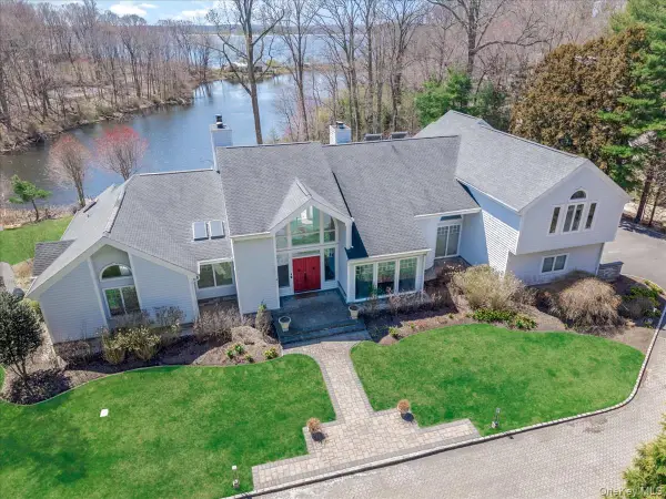 19 Mallard Drive, Lloyd Harbor, NY 11743