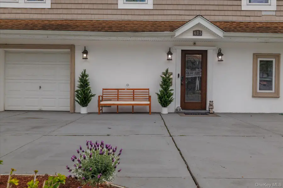 615 Pearl Street, Oceanside, NY 11572 - #2