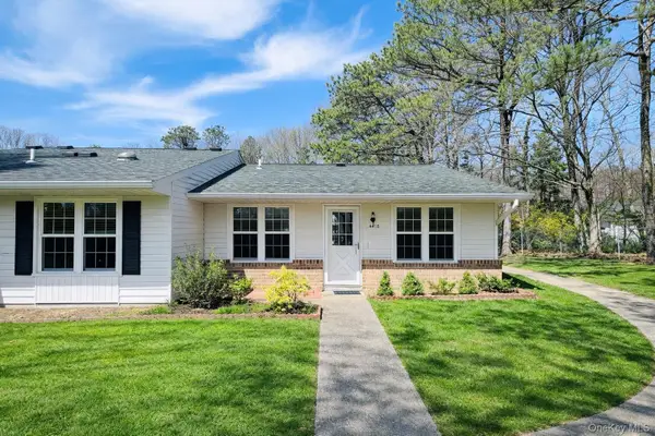 441 Arlington Drive #B, Ridge, NY 11961