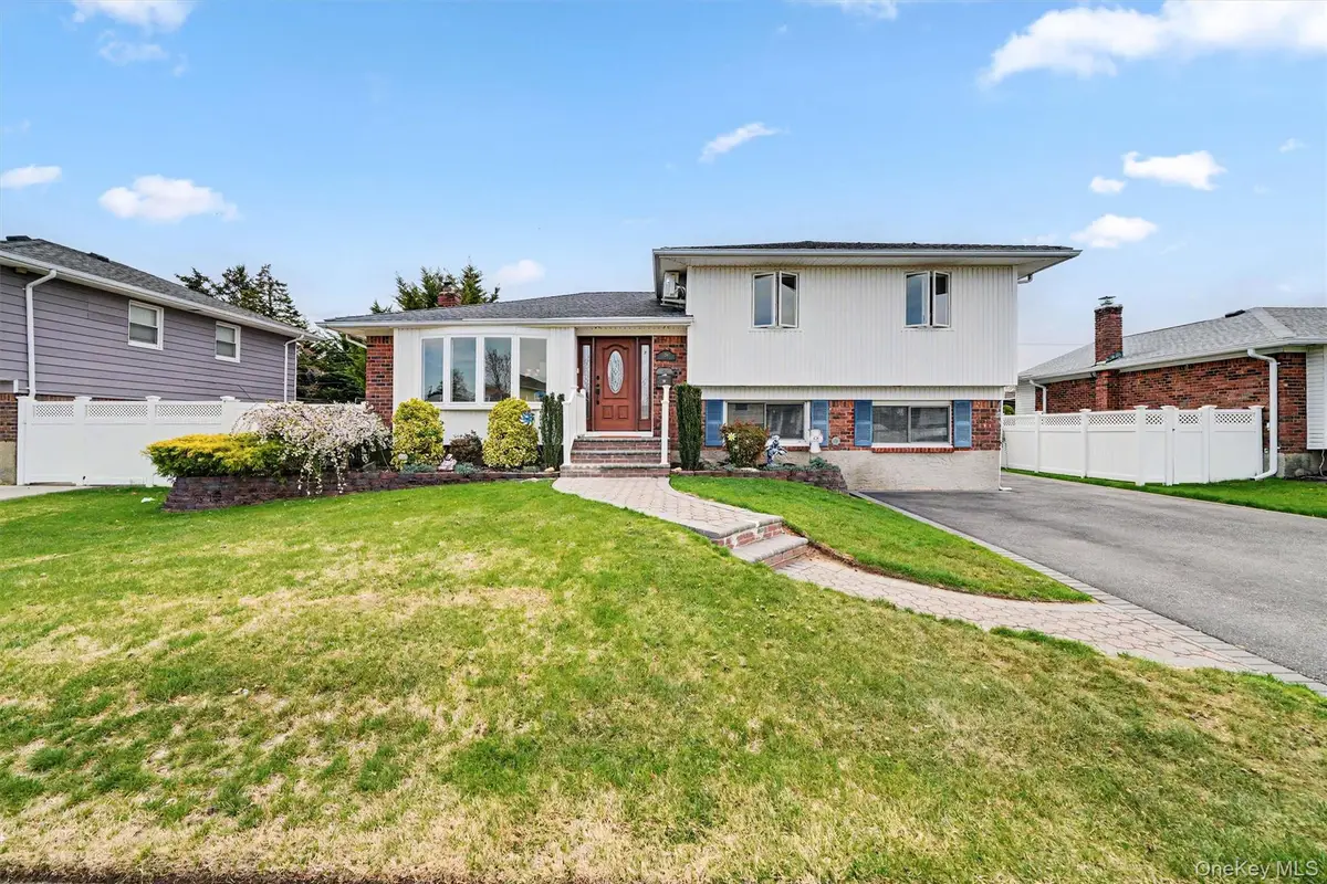 126 Washington Street, Farmingdale, NY 11735 - #1