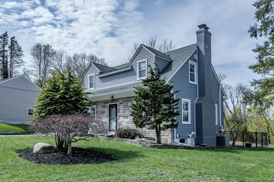 16 Overlook Drive, Warwick, NY 10990 - #3