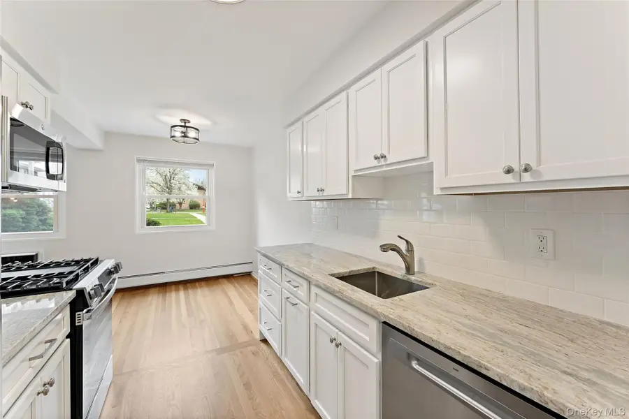 23 Normandy Village #4, Nanuet, NY 10954 - #3