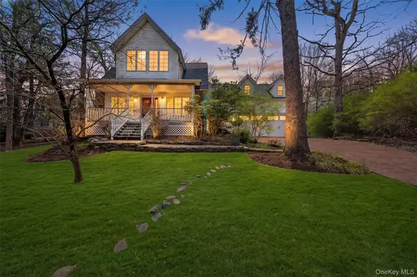 69 Edgewood Drive, Central Valley, NY 10917