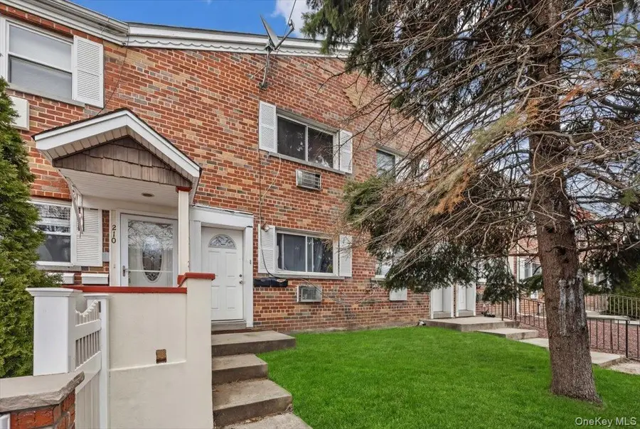 206-208 Balcom Avenue, Bronx, NY 10465 - #2