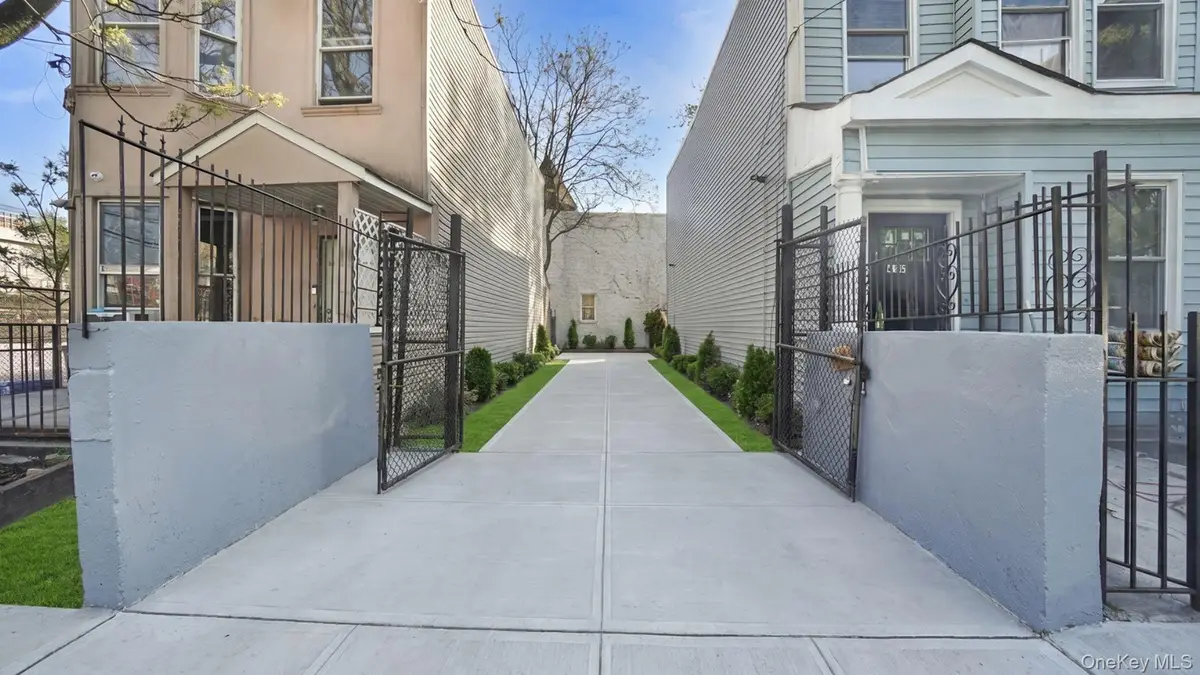 416 E 182nd Street, Bronx, NY 10457 - #1