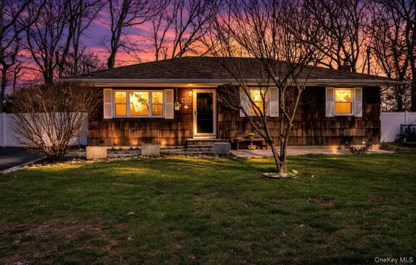 167 Robinwood Drive, Shirley, NY 11967