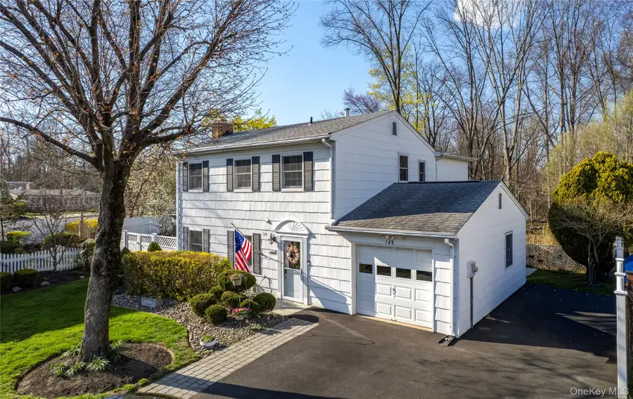 148 Lake Road, Valley Cottage, NY 10989 - #2