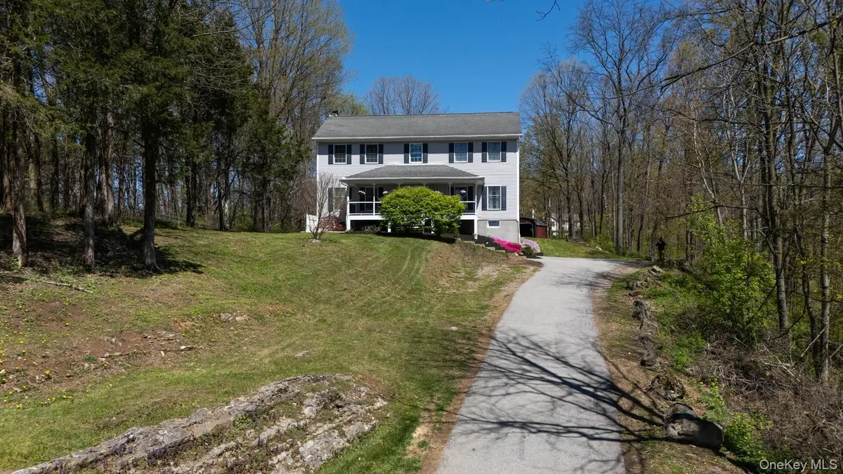 55 Old Ohalloran Circle, Pleasant Valley, NY 12569 - #1