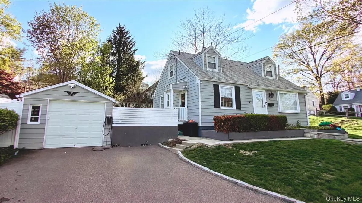 21 Keystone Road, Yonkers, NY 10710 - #1