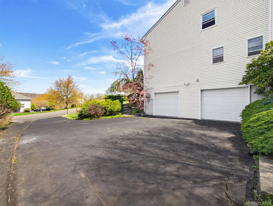 31 Dunnigan Drive, Pomona, NY 10970 - #3