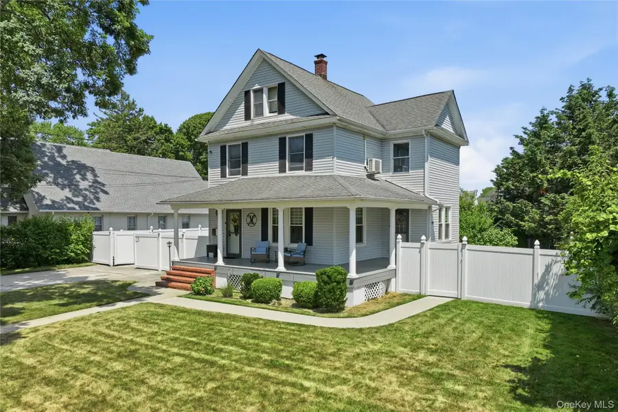 2381 Harrison Avenue, Baldwin, NY 11510 - #2