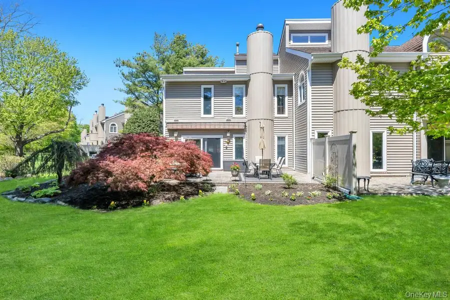 12 Kristin Lane, Hauppauge, NY 11788 - #3