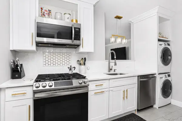 76 Lawrence Court #C, White Plains, NY 10603