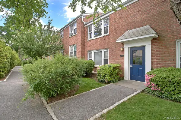 110 Lawn Terrace #2H, Mamaroneck, NY 10543