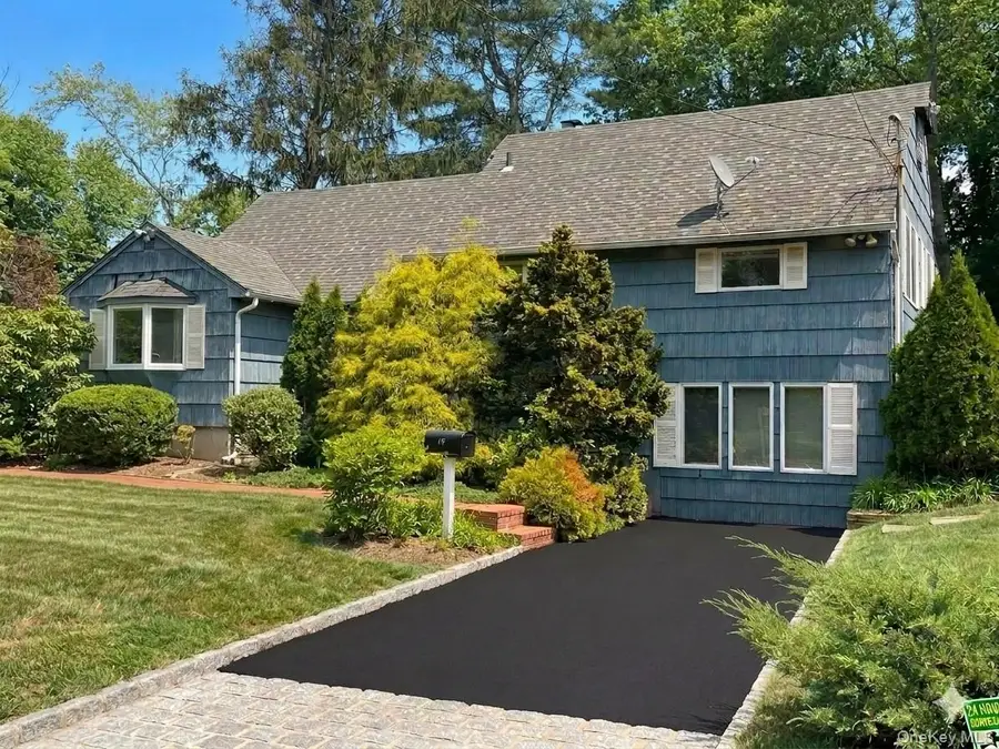 19 Nursery Road, Melville, NY 11747 - #3