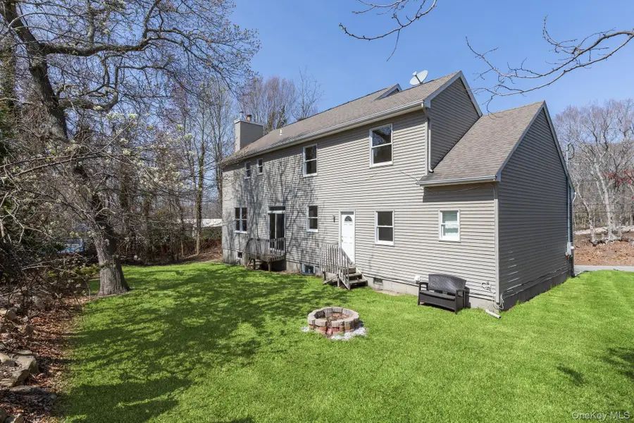 1871 Edwards Avenue #1, Calverton, NY 11933 - #3