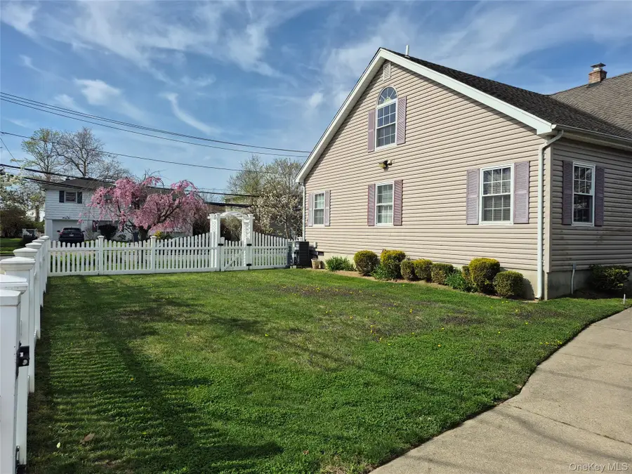 9 ( 45 ) E Henrietta Avenue, Oceanside, NY 11572 - #3