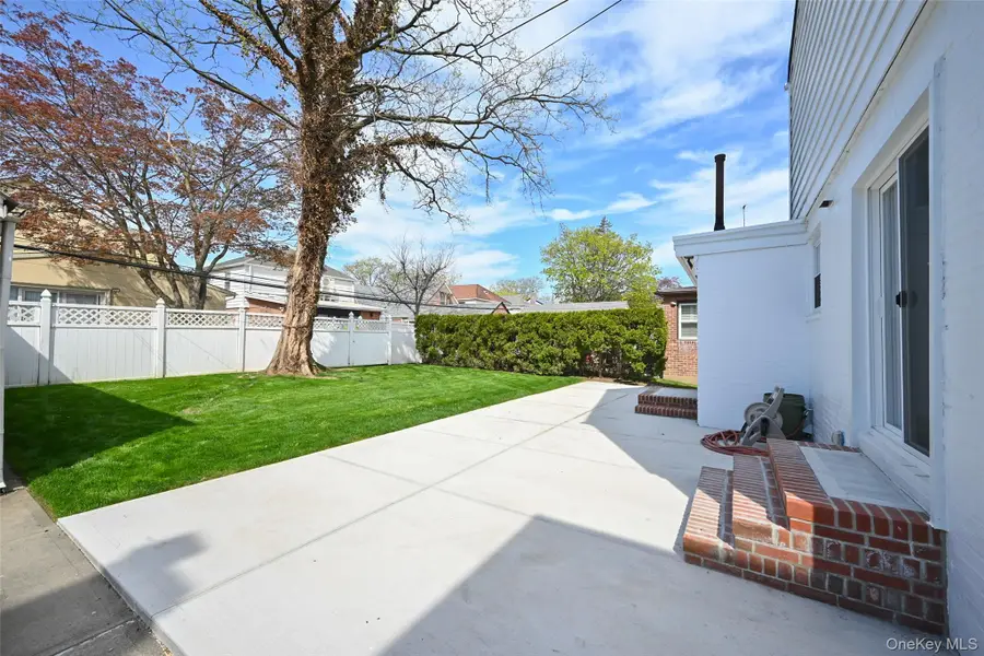 73-36 196th Street, Fresh Meadows, NY 11366 - #3