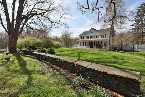 176 Williams Road, Red Hook, NY 12571