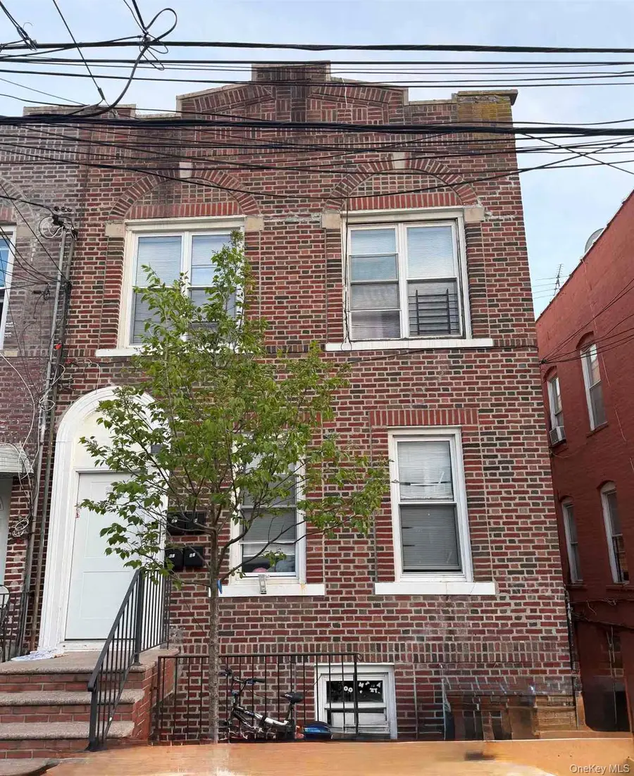 18 Brighton 4th Terrace, Brooklyn, NY 11235 - #2