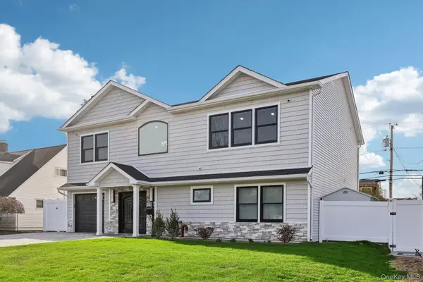 129 Tardy Lane S, Wantagh, NY 11793