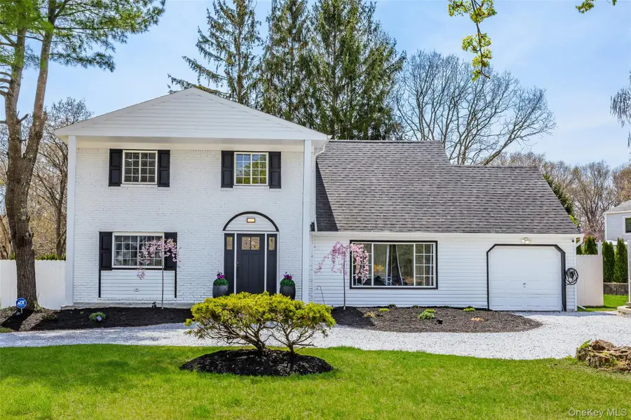 2 Grove Avenue, Coram, NY 11727 - #2