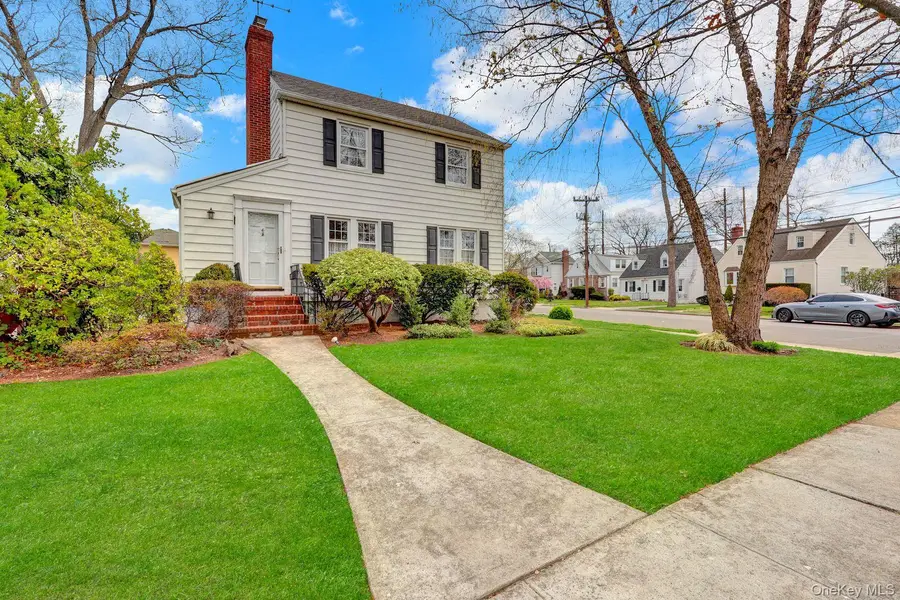 277 E Argyle Street, Valley Stream, NY 11580 - #3