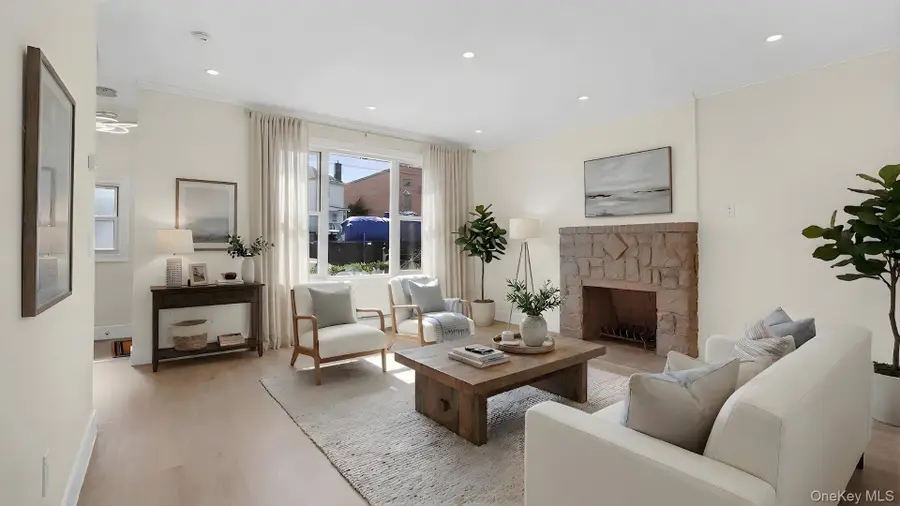 2716 Gunther Avenue, Bronx, NY 10469 - #2