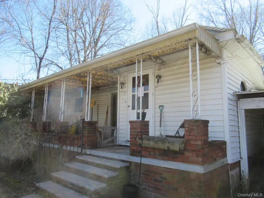 72 Ten Eyck Avenue, Greenwood Lake, NY 10925 - #3